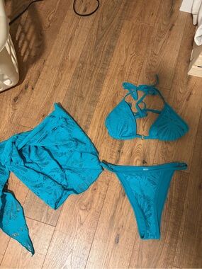SHEIN Teal Crochet Triangle Bikini Set with Cover-Up